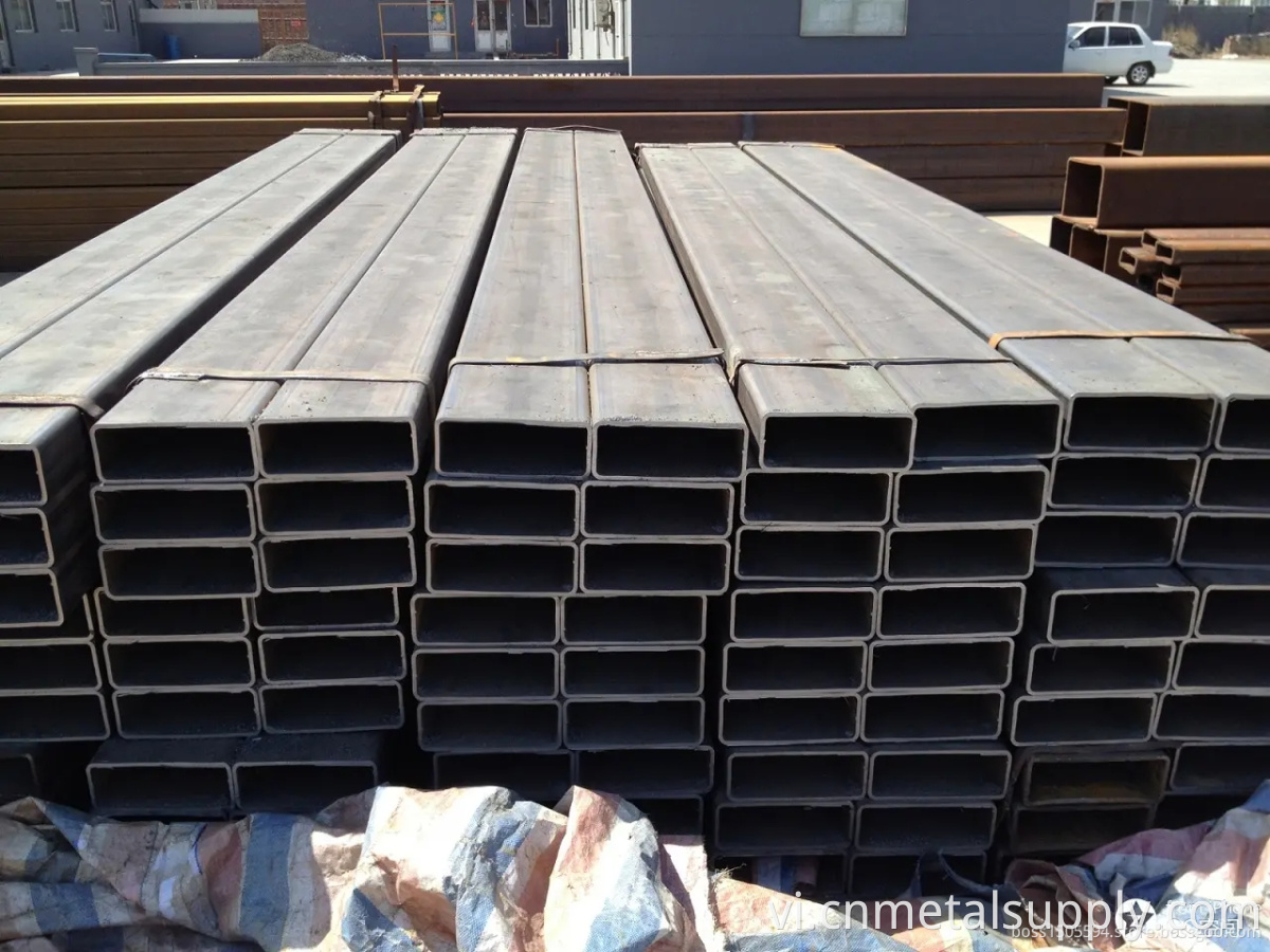 Rectangular Steel Pipe